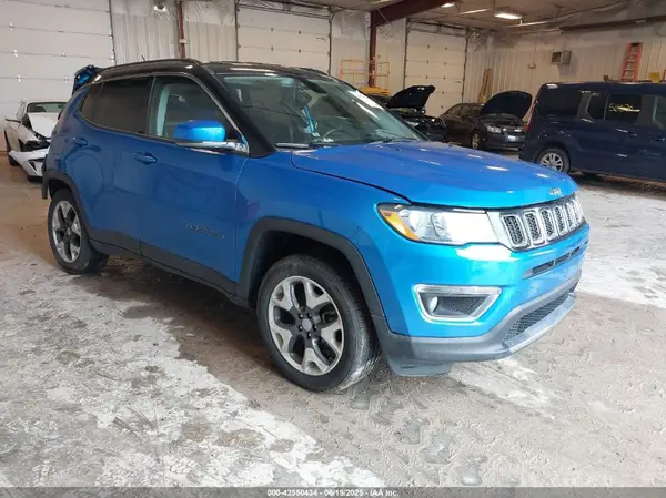 3C4NJDCB1KT791751 2019 JEEP COMPASS - Image 1