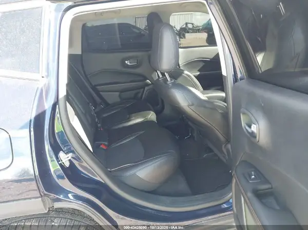 3C4NJDCB1KT791779 2019 JEEP COMPASS - Image 8