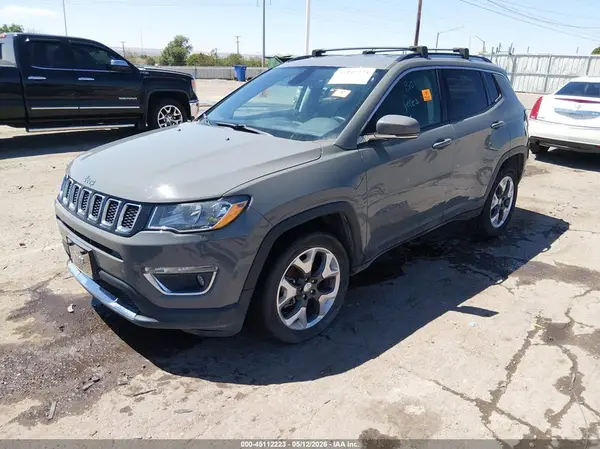 3C4NJDCB1KT811402 2019 JEEP COMPASS - Image 2