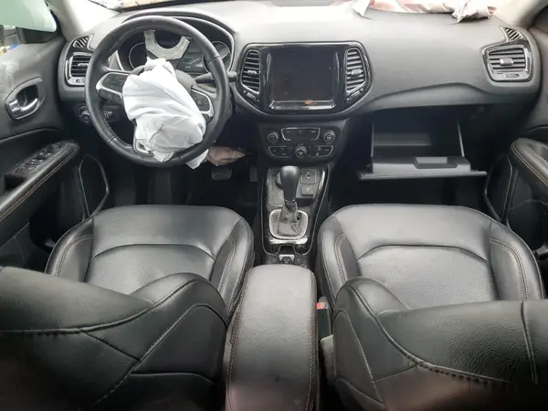 3C4NJDCB1KT826322 2019 JEEP COMPASS - Image 8