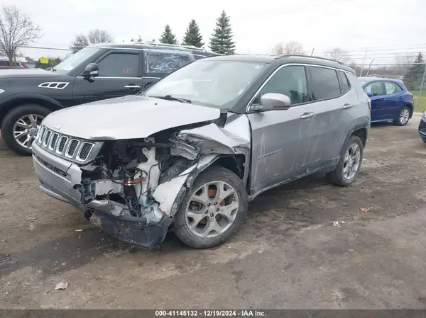 3C4NJDCB1KT843427 2019 JEEP COMPASS - Image 2