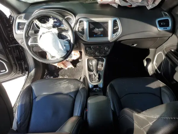 3C4NJDCB1LT119268 2020 JEEP COMPASS - Image 8