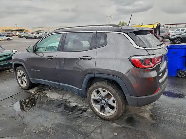 3C4NJDCB1LT124163 2020 JEEP COMPASS - Image 2