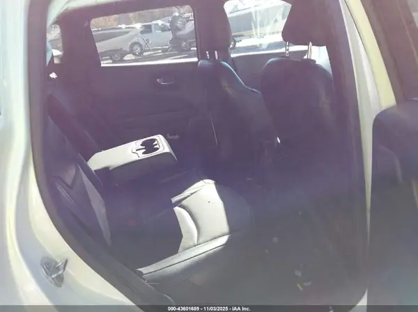 3C4NJDCB1LT124308 2020 JEEP COMPASS - Image 8