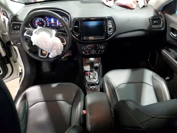 3C4NJDCB1LT164744 2020 JEEP COMPASS - Image 8