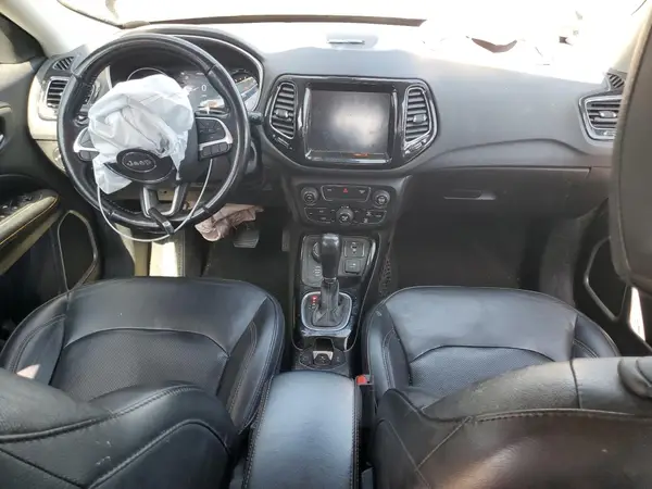 3C4NJDCB1LT196075 2020 JEEP COMPASS - Image 8