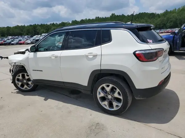 3C4NJDCB1MT522135 2021 JEEP COMPASS - Image 2