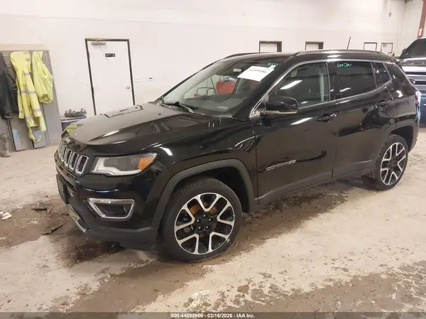 3C4NJDCB1MT525410 2021 JEEP COMPASS - Image 2