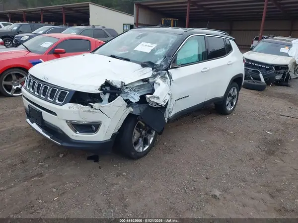 3C4NJDCB1MT536441 2021 JEEP COMPASS - Image 2