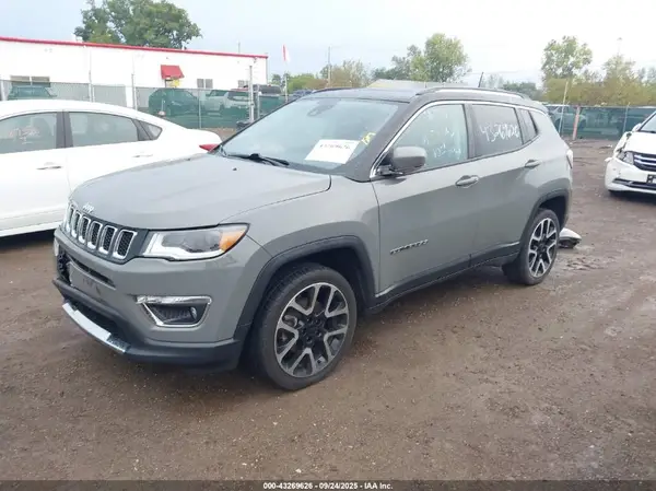 3C4NJDCB1MT551084 2021 JEEP COMPASS - Image 2