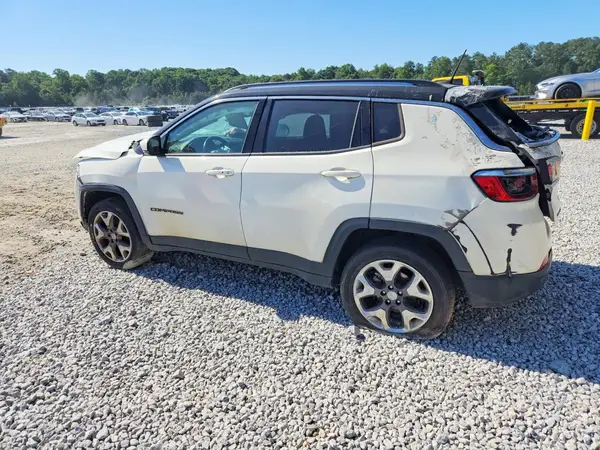 3C4NJDCB1MT569987 2021 JEEP COMPASS - Image 2