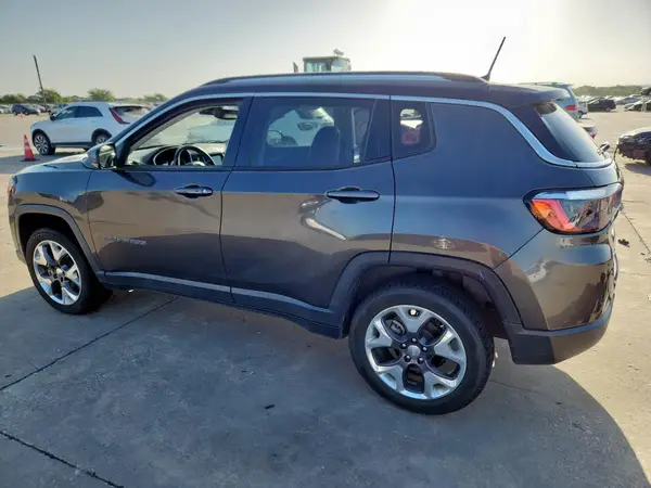 3C4NJDCB1MT578527 2021 JEEP COMPASS - Image 2