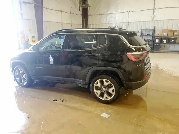3C4NJDCB1MT596123 2021 JEEP COMPASS - Image 2