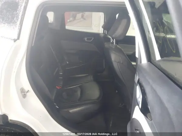 3C4NJDCB1NT109875 2022 JEEP COMPASS - Image 8