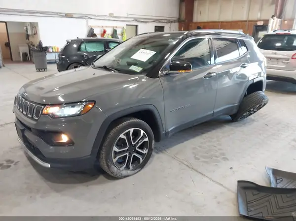 3C4NJDCB1NT111822 2022 JEEP COMPASS - Image 2