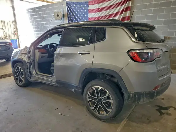 3C4NJDCB1NT117202 2022 JEEP COMPASS - Image 2