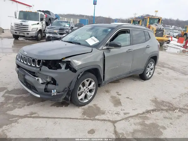 3C4NJDCB1NT127759 2022 JEEP COMPASS - Image 2