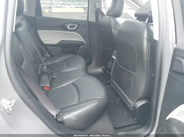 3C4NJDCB1NT142973 2022 JEEP COMPASS - Image 8
