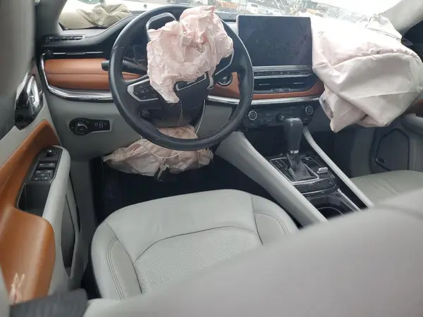 3C4NJDCB1NT146330 2022 JEEP COMPASS - Image 8