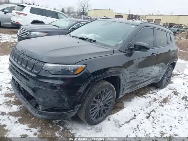 3C4NJDCB1NT173074 2022 JEEP COMPASS - Image 2