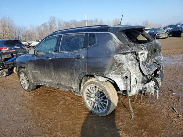 3C4NJDCB1NT185662 2022 JEEP COMPASS - Image 2
