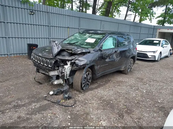 3C4NJDCB1NT212861 2022 JEEP COMPASS - Image 2
