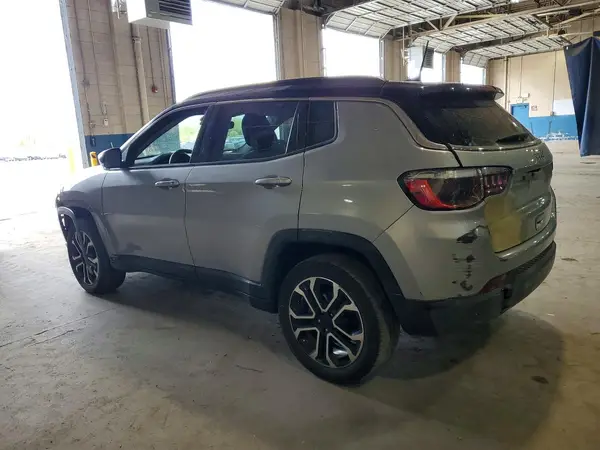 3C4NJDCB1NT227733 2022 JEEP COMPASS - Image 2