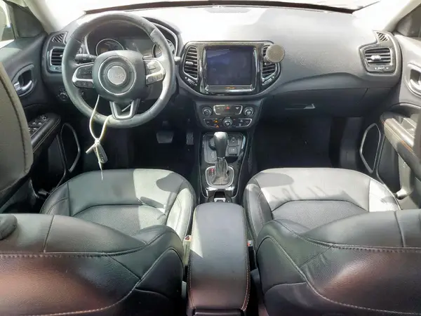 3C4NJDCB2HT603019 2017 JEEP COMPASS - Image 8