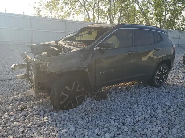 3C4NJDCB2HT635405 2017 JEEP COMPASS - Image 1