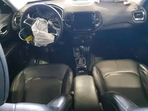 3C4NJDCB2HT642063 2017 JEEP COMPASS - Image 8