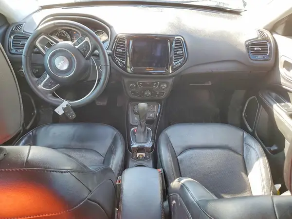 3C4NJDCB2HT688587 2017 JEEP COMPASS - Image 8