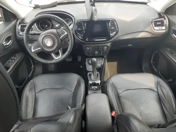 3C4NJDCB2HT693448 2017 JEEP COMPASS - Image 8