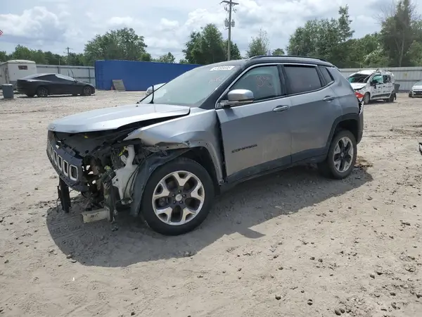 3C4NJDCB2JT101326 2018 JEEP COMPASS - Image 1