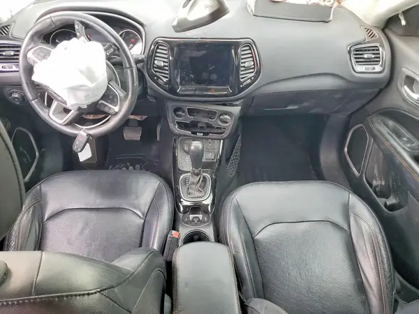 3C4NJDCB2JT134357 2018 JEEP COMPASS - Image 8