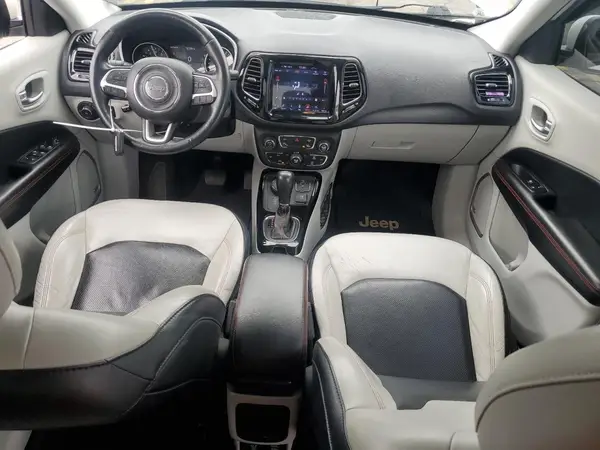 3C4NJDCB2JT145195 2018 JEEP COMPASS - Image 8
