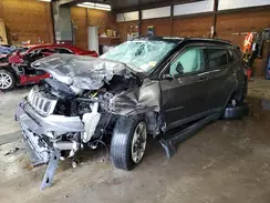 3C4NJDCB2JT175118 2018 JEEP COMPASS