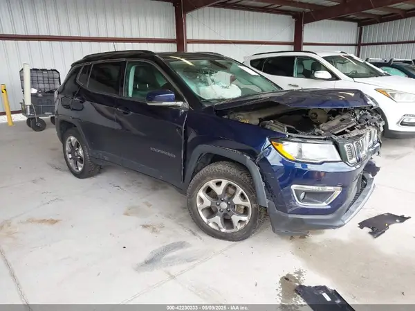 3C4NJDCB2JT222325 2018 JEEP COMPASS - Image 1