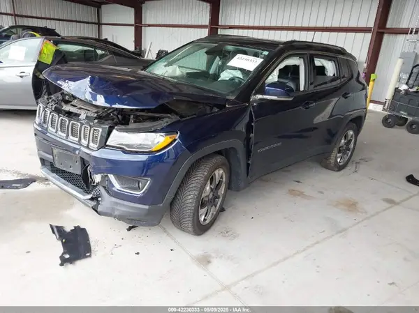 3C4NJDCB2JT222325 2018 JEEP COMPASS - Image 2