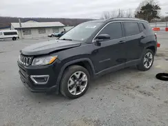 3C4NJDCB2JT238640 2018 JEEP COMPASS