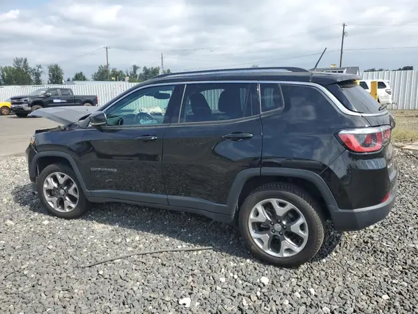 3C4NJDCB2JT266969 2018 JEEP COMPASS - Image 2