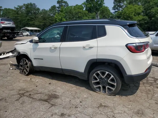 3C4NJDCB2JT281925 2018 JEEP COMPASS - Image 2