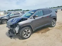 3C4NJDCB2JT283061 2018 JEEP COMPASS