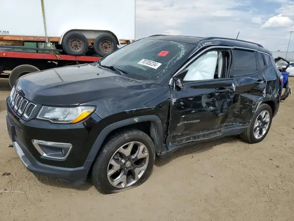 3C4NJDCB2JT326281 2018 JEEP COMPASS - Image 1
