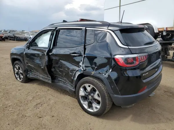 3C4NJDCB2JT326281 2018 JEEP COMPASS - Image 2