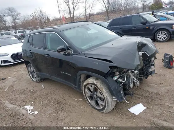 3C4NJDCB2JT340813 2018 JEEP COMPASS - Image 1