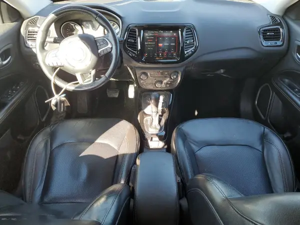 3C4NJDCB2JT342786 2018 JEEP COMPASS - Image 8
