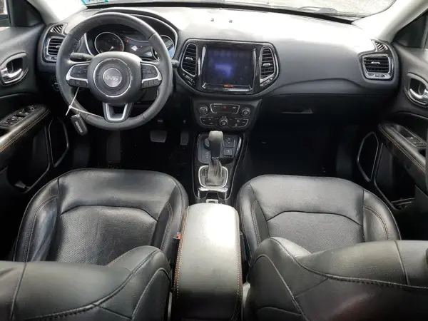 3C4NJDCB2JT373942 2018 JEEP COMPASS - Image 8