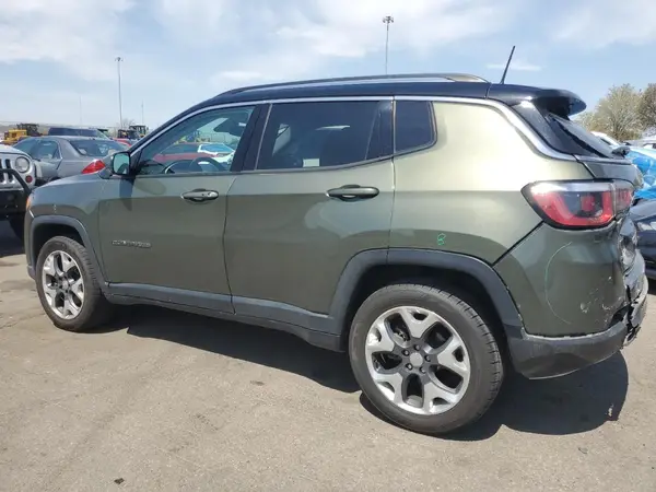 3C4NJDCB2JT398582 2018 JEEP COMPASS - Image 2