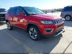 3C4NJDCB2JT423061 2018 JEEP COMPASS