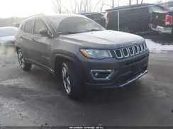 3C4NJDCB2JT434688 2018 JEEP COMPASS